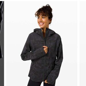 Lululemon Break a Trail Jacket Incognito Camo Multi Grey Windbreaker Hooded Sz 0